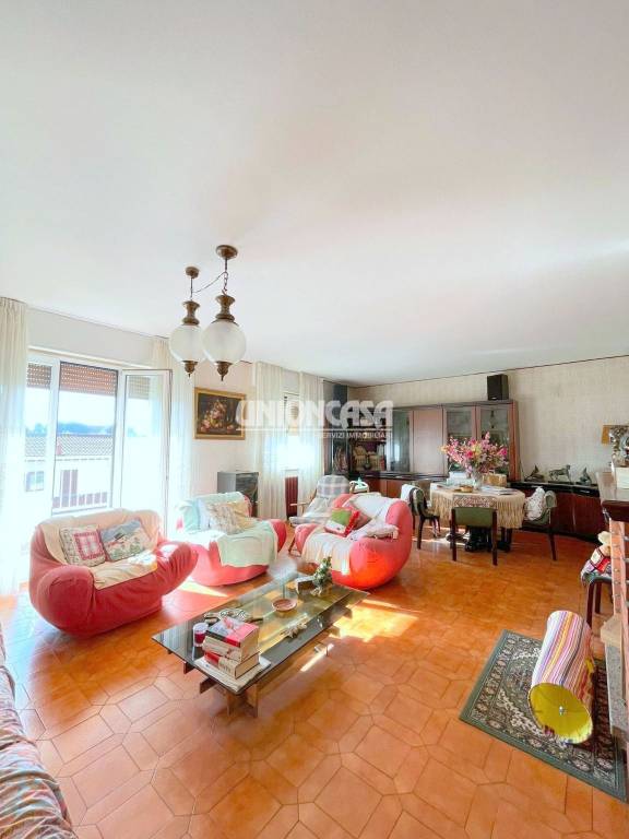 appartamento in vendita ad Olgiate Comasco