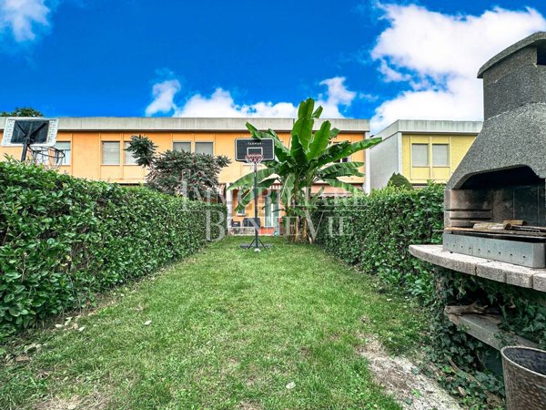 casa indipendente in vendita ad Olgiate Comasco