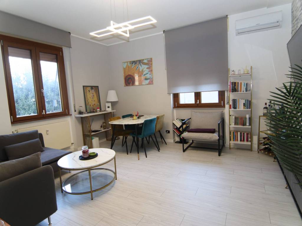 appartamento in vendita ad Olgiate Comasco