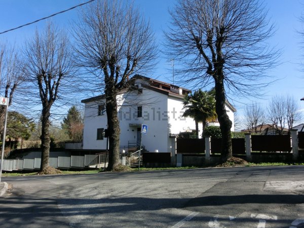 appartamento in vendita ad Olgiate Comasco