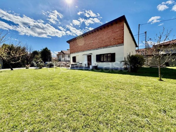 casa indipendente in vendita ad Olgiate Comasco