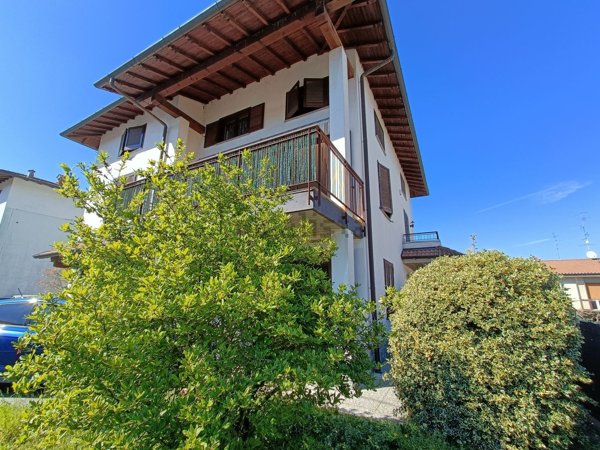 casa indipendente in vendita ad Olgiate Comasco