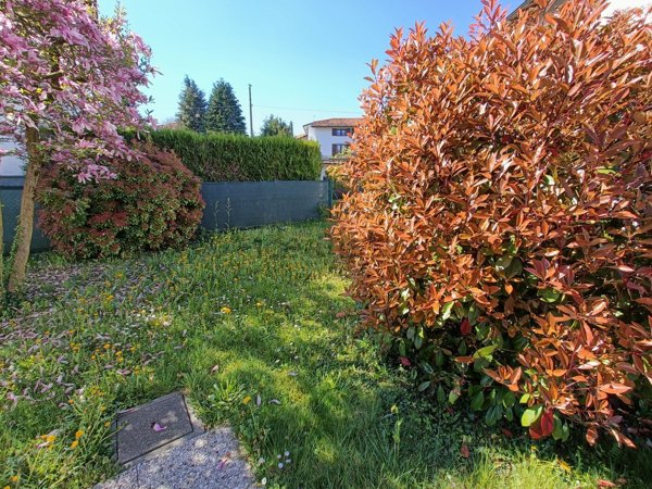 casa indipendente in vendita ad Olgiate Comasco