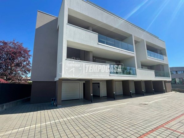 appartamento in vendita ad Olgiate Comasco