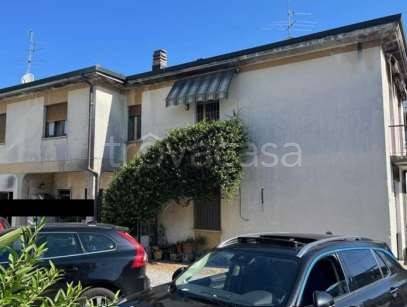 casa indipendente in vendita ad Olgiate Comasco