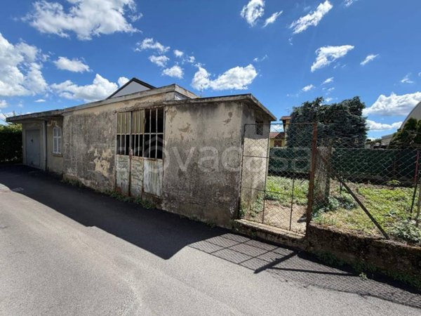 appartamento in vendita ad Olgiate Comasco in zona Rongio