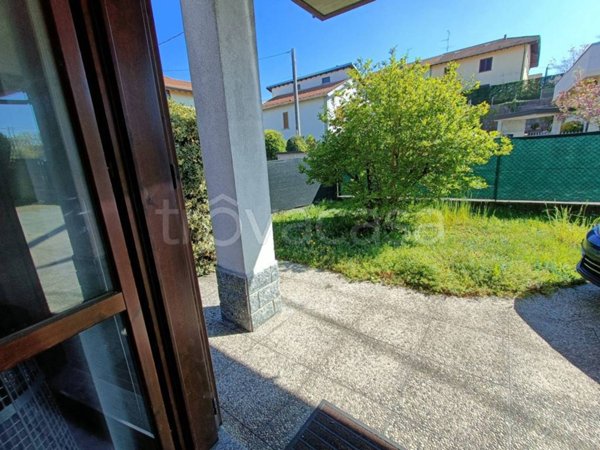 casa indipendente in vendita ad Olgiate Comasco