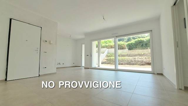appartamento in vendita ad Oltrona di San Mamette