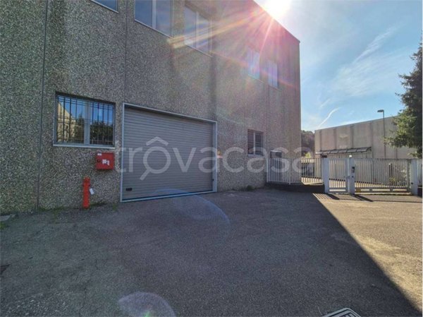appartamento in vendita ad Oltrona di San Mamette