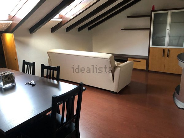 appartamento in vendita ad Oltrona di San Mamette