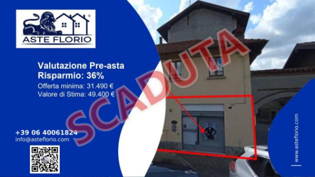pentavano in vendita ad Oltrona di San Mamette