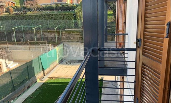 appartamento in vendita ad Oltrona di San Mamette