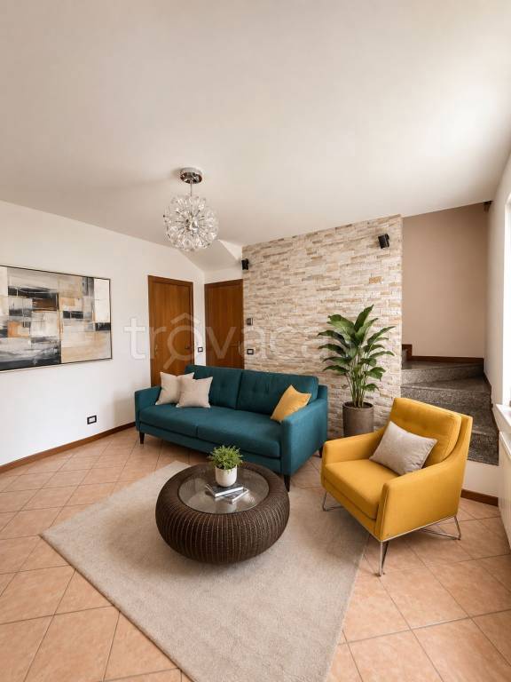 casa indipendente in vendita ad Oltrona di San Mamette