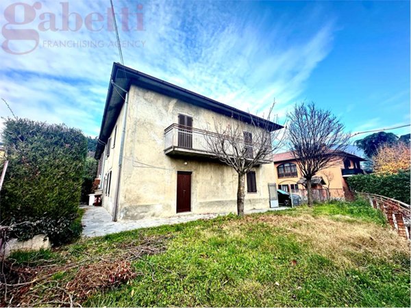 casa indipendente in vendita ad Orsenigo