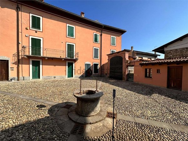 appartamento in vendita ad Orsenigo