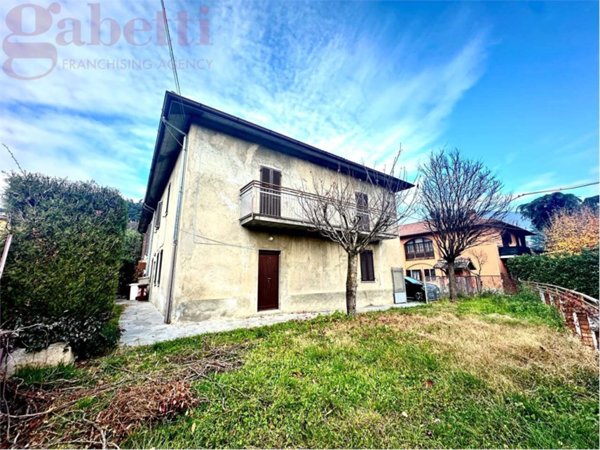 casa indipendente in vendita ad Orsenigo