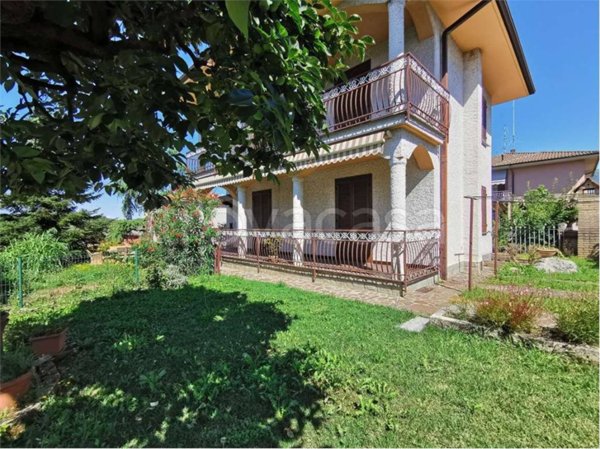 casa indipendente in vendita ad Orsenigo