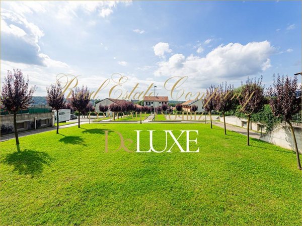 appartamento in vendita ad Orsenigo