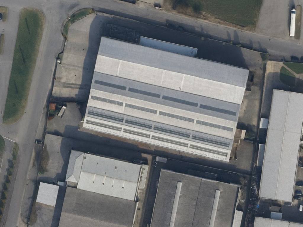 locale commerciale in vendita ad Orsenigo