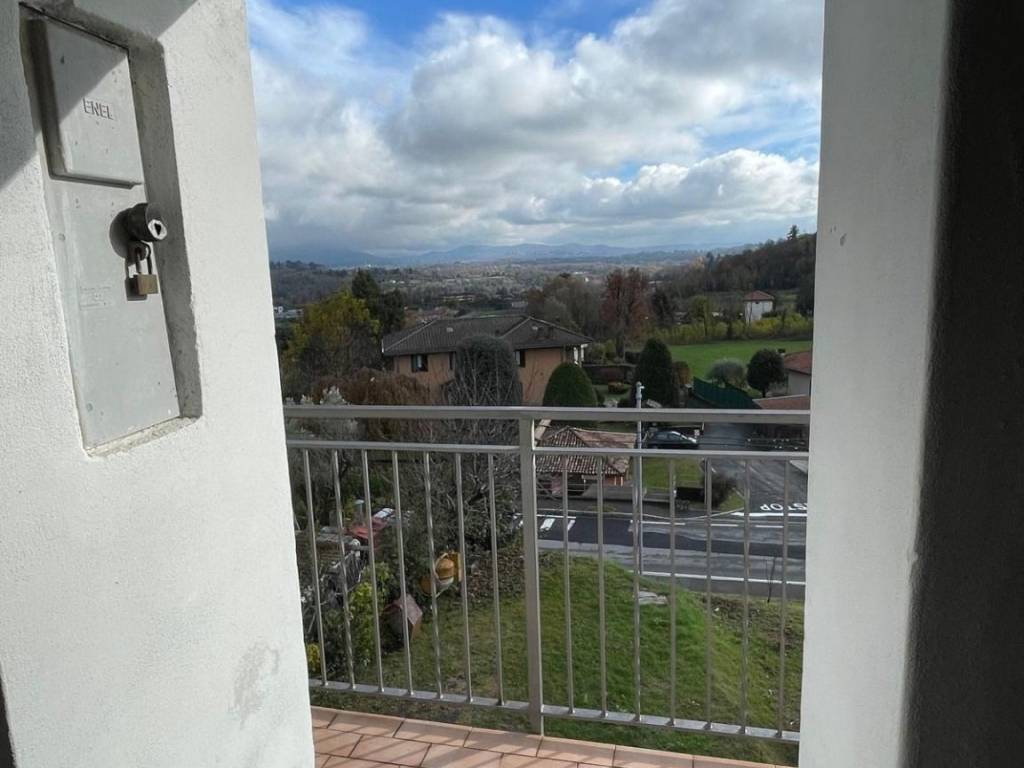 appartamento in vendita ad Orsenigo