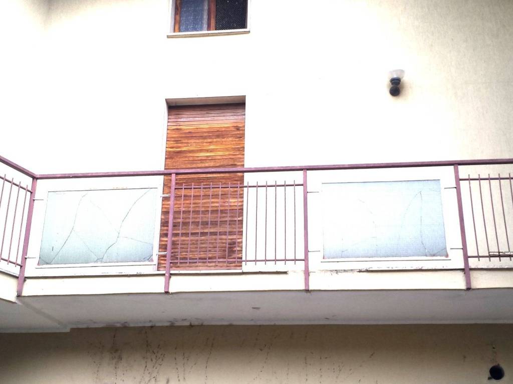 intera palazzina in vendita ad Orsenigo