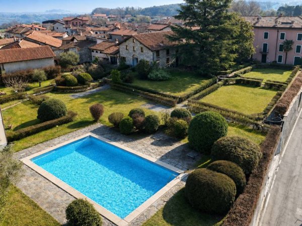 casa indipendente in vendita ad Orsenigo
