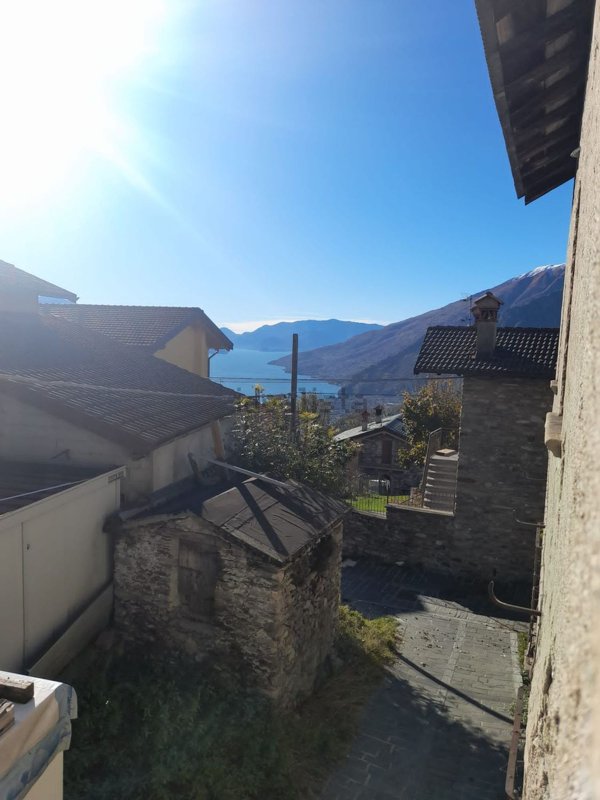 casale in vendita a Peglio(CO)