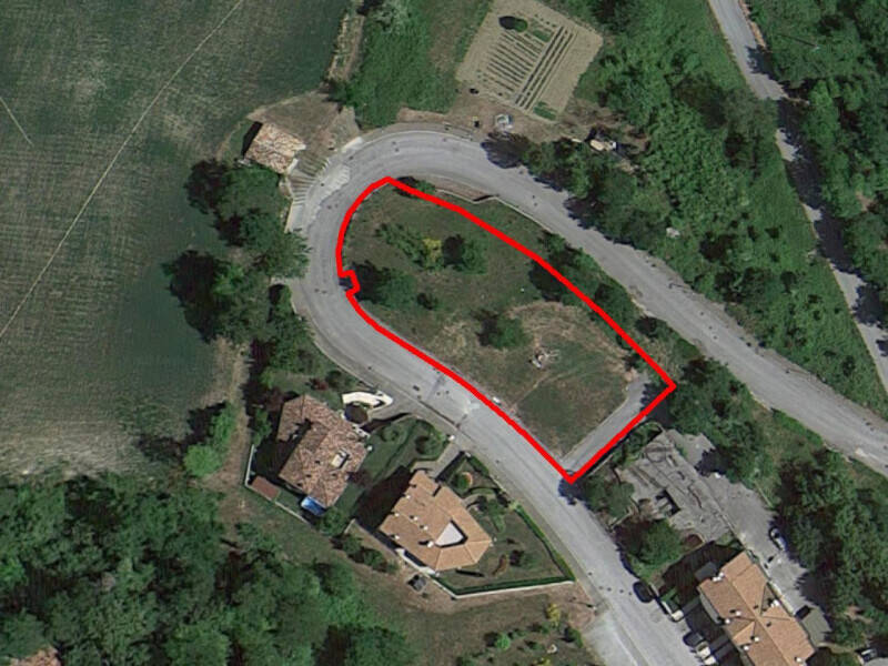 terreno edificabile in vendita a Peglio(CO)