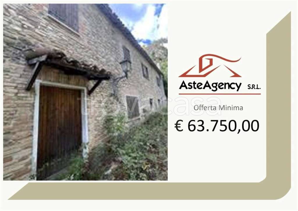 casa indipendente in vendita a Peglio(CO)