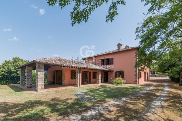 casa indipendente in vendita a Peglio(CO)