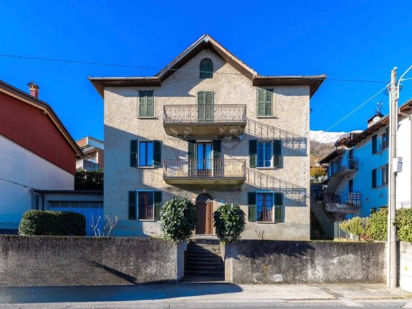 casa indipendente in vendita a Pianello del Lario in zona Calozzo