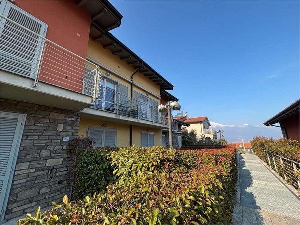 appartamento in vendita a Pianello del Lario