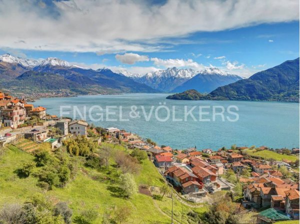 villa in vendita a Pianello del Lario