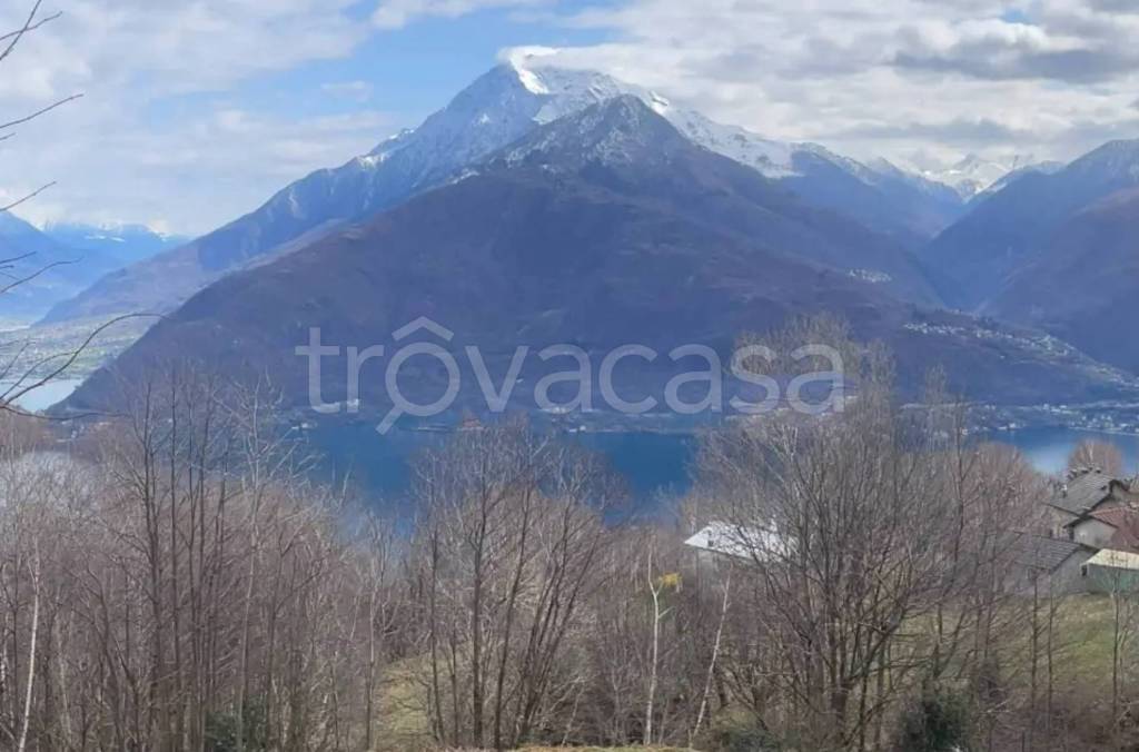 appartamento in vendita a Pianello del Lario