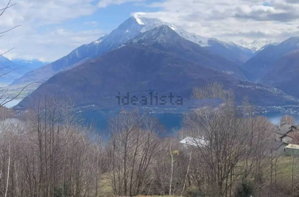 appartamento in vendita a Pianello del Lario