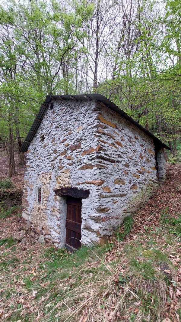 appartamento in vendita a Pianello del Lario
