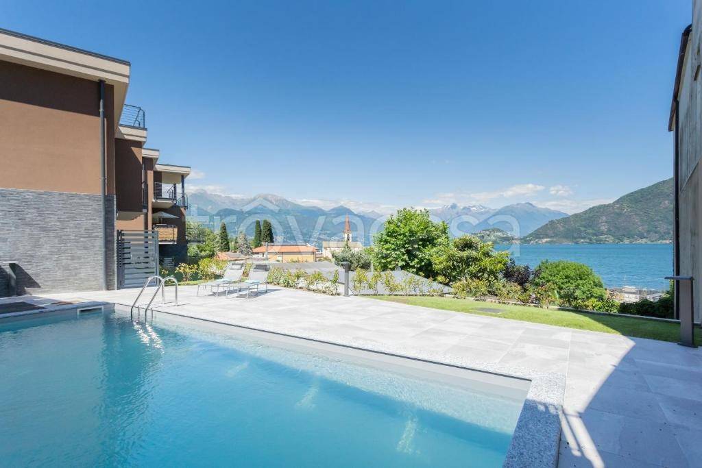 appartamento in vendita a Pianello del Lario