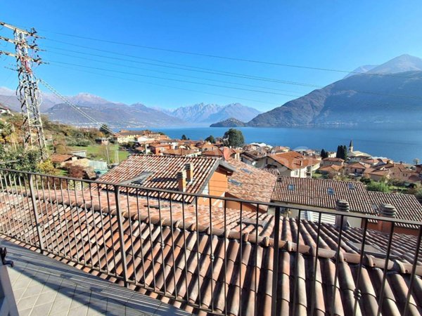 casa indipendente in vendita a Pianello del Lario in zona Calozzo