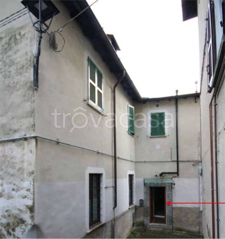 appartamento in vendita a Pianello del Lario