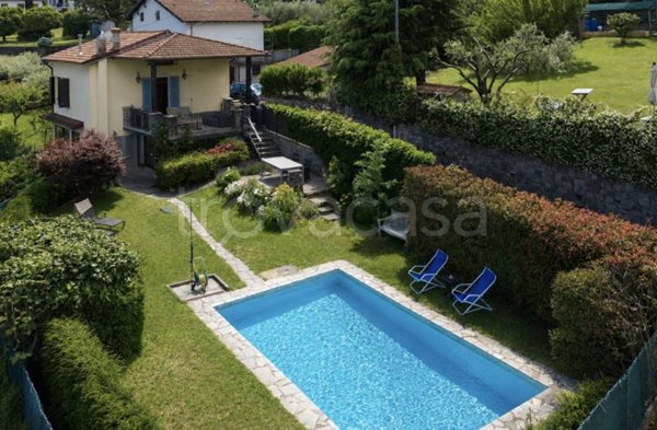 casa indipendente in vendita a Pianello del Lario in zona Bellera