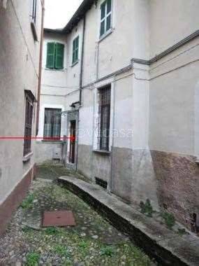 appartamento in vendita a Pianello del Lario