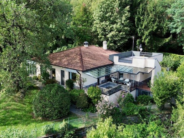 casa indipendente in vendita a Pianello del Lario in zona Crotti