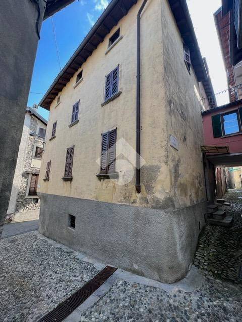 casa indipendente in vendita a Pigra