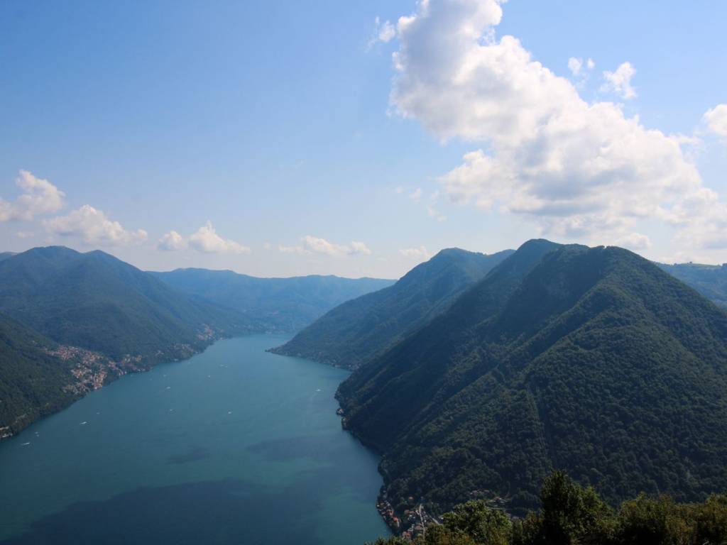 casa indipendente in vendita a Pigra