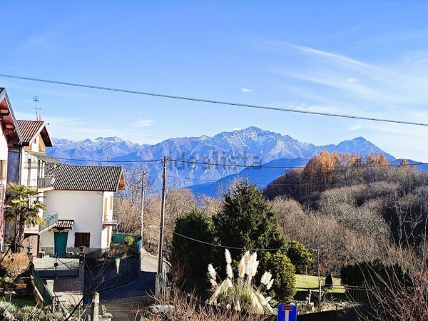 appartamento in vendita a Pigra