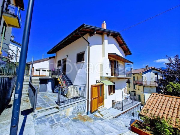 casa indipendente in vendita a Pigra