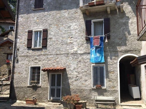appartamento in vendita a Plesio