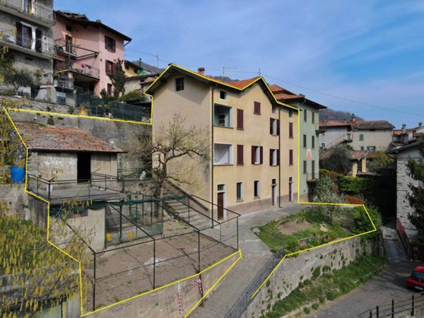 appartamento in vendita a Plesio