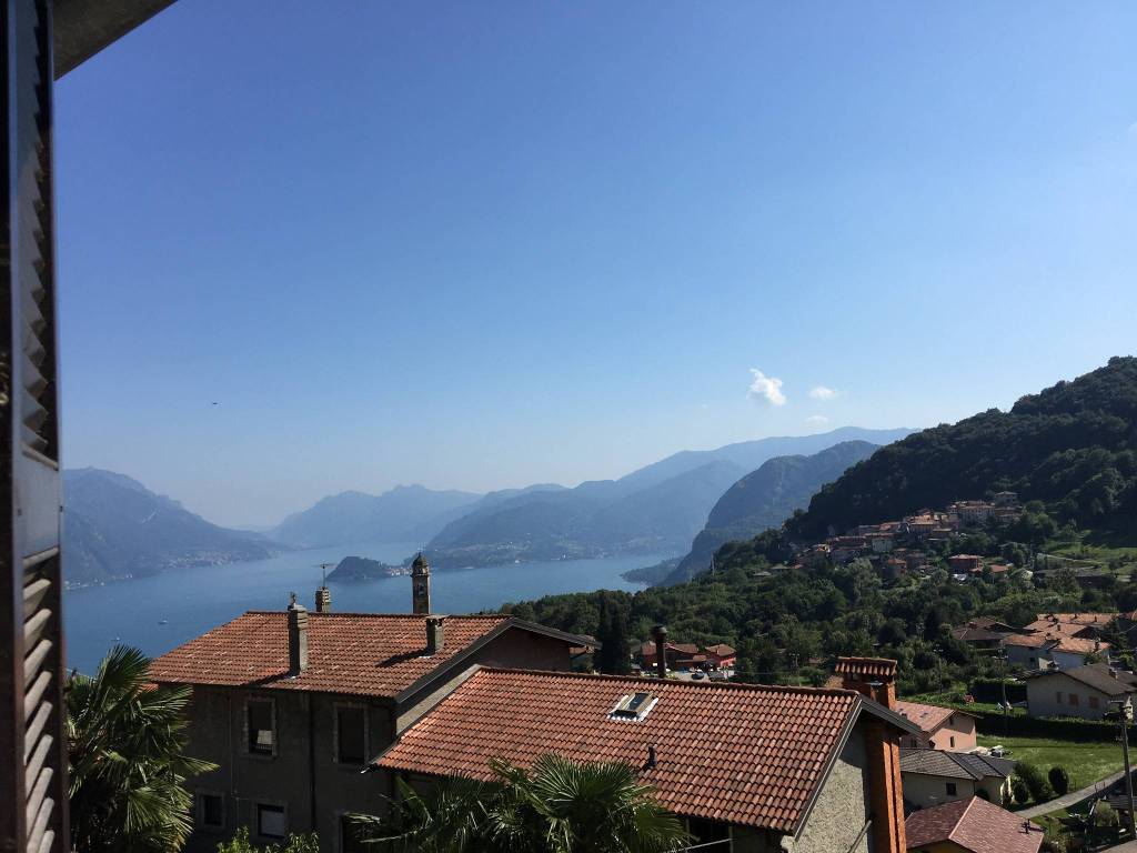 appartamento in vendita a Plesio