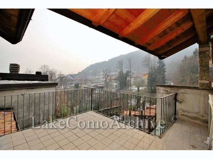 appartamento in vendita a Plesio